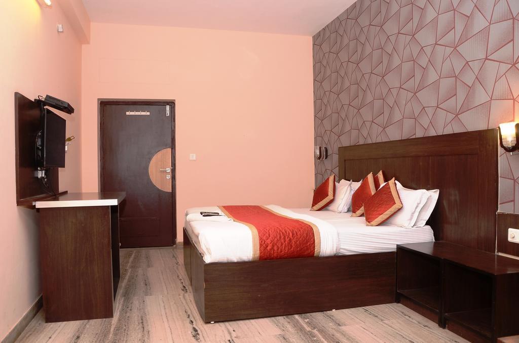 Hotel Kartikey Jaipur Exterior photo